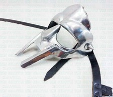 Nuova maschera medievale fatta