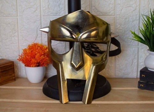 Maschera gladiatore medievale