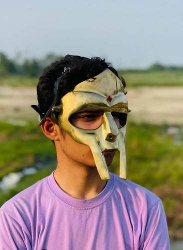 Doom golden mask party - golden,