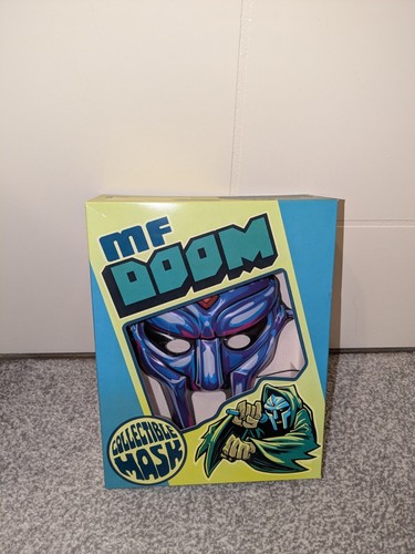 Doom collectable mask - doom,
